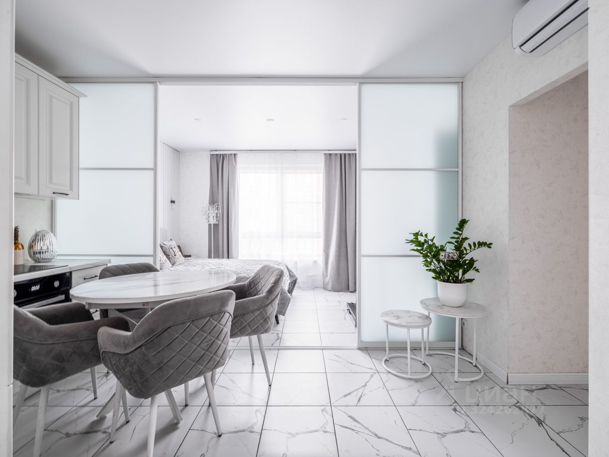 Аренда 3-комн квартиры на вторичном рынке Озерная улица, 44