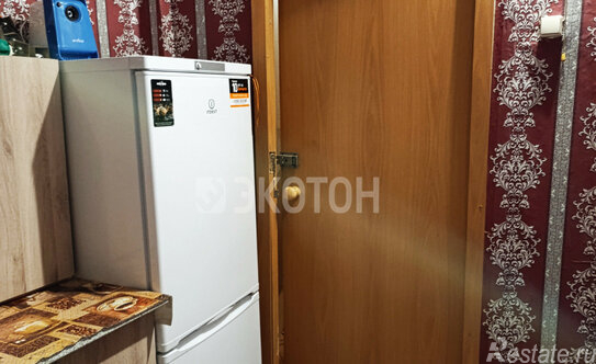 Продажа 3-комн квартиры на вторичном рынке улица Полярников