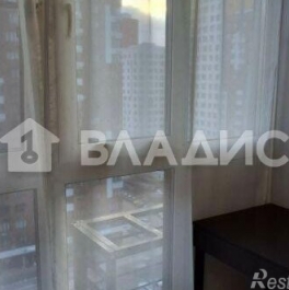 Продажа 3-комн квартиры на вторичном рынке Родниковая улица,  д. 9А к6