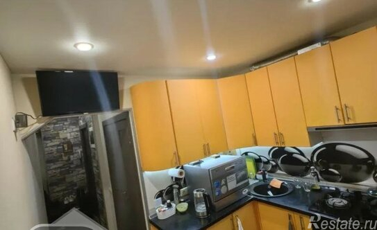 Продажа 3-комн квартиры на вторичном рынке ул Шоссейная,  д. 2,  к. 2