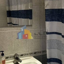 Продажа 1-комн квартиры на вторичном рынке Судостроительная улица,  д. 1