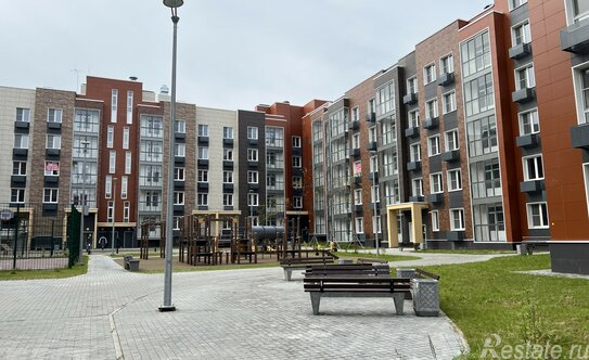 Продажа 2-комн квартиры на вторичном рынке Северный пр-д,  д. 3