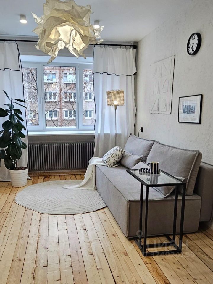 Аренда 1-комн квартиры на вторичном рынке Королев, улица Карла Маркса, 2