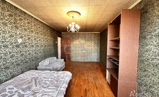 Продажа 2-комн квартиры на вторичном рынке Большеохтинский пр-кт,  д. 14