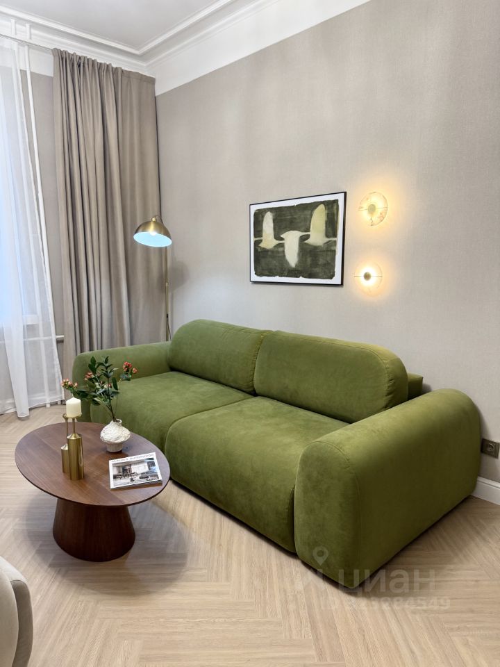 Продажа 2-комн квартиры на вторичном рынке Смоленский бульвар, 22/14