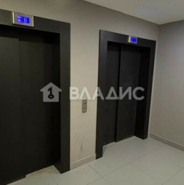 Продажа 1-комн квартиры на вторичном рынке улица Александры Монаховой,  д. 96 к2