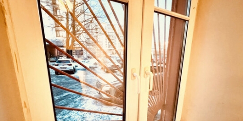 2-комн квартира улица Беринга,  д. 3