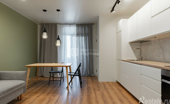 Продажа 2-комн квартиры на вторичном рынке Бухарестская М. ул,  д. 12