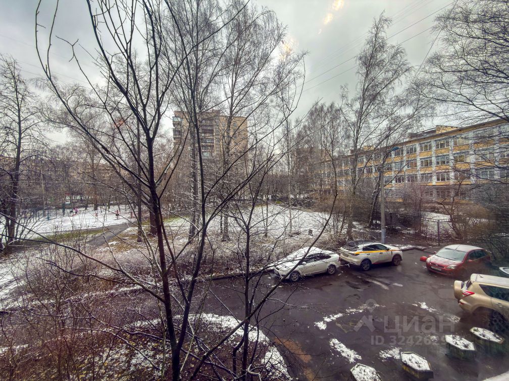 Аренда 2-комн квартиры на вторичном рынке Пискаревский проспект, 9К2