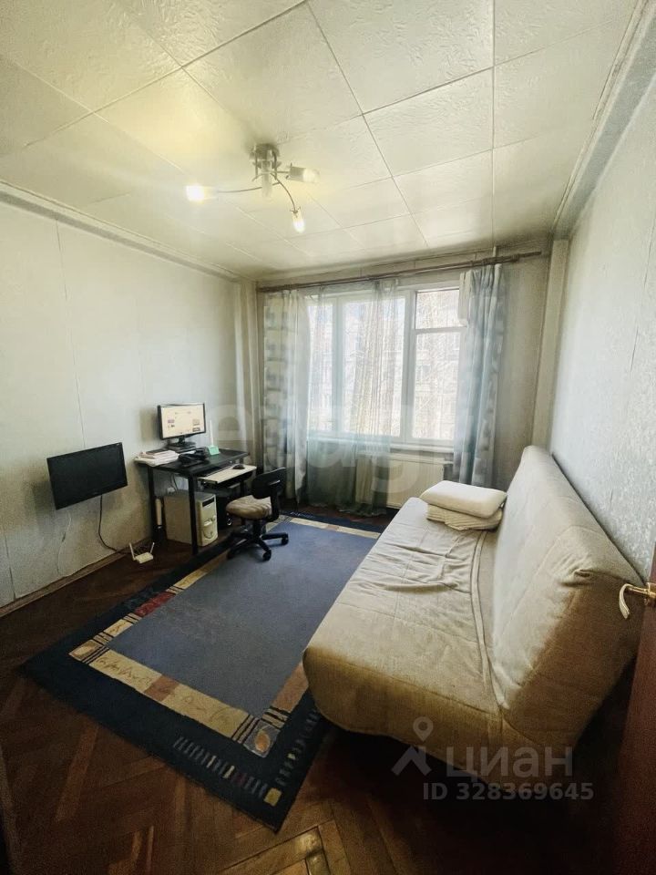 Продажа 2-комн квартиры на вторичном рынке улица Седова, 164