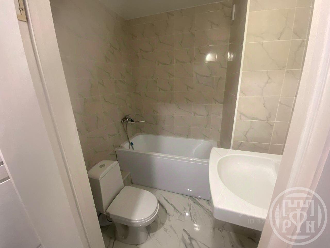 Продажа студии Ломоносов, Михайловская улица,  д. 51