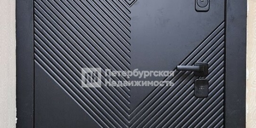 3-комн квартира Индустриальный пр-кт,  д. 27