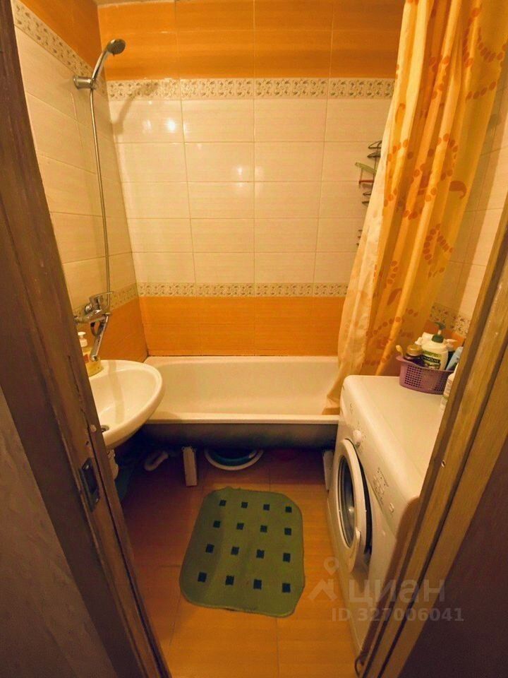 Продажа комнаты Богатырский проспект, 48к1