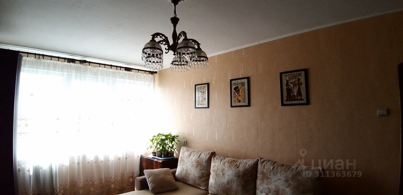 Продажа 3-комн квартиры на вторичном рынке д. Лесколово, улица Красноборская, 59