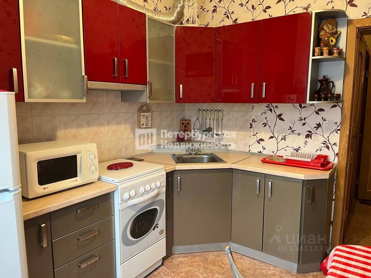 Аренда 1-комн квартиры на вторичном рынке Пушкин, Ахматовская улица, 6