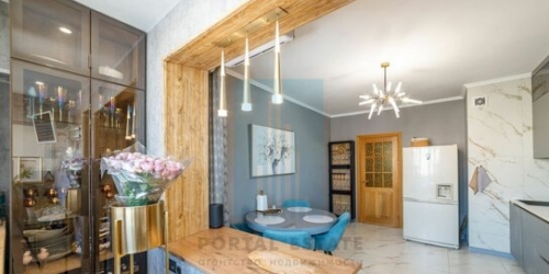 3-комн квартира ул Гурьянова,  д. 17,  к. 1