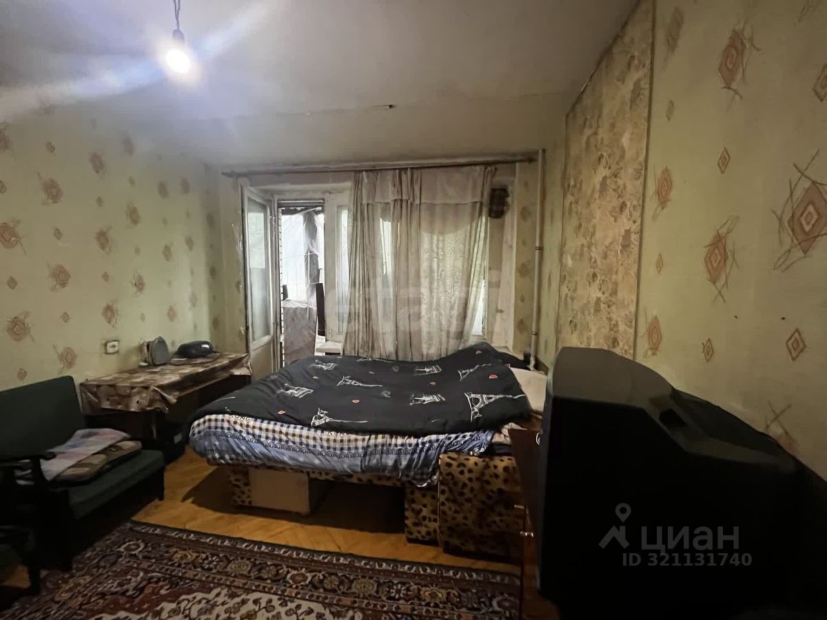 Продажа 2-комн квартиры на вторичном рынке улица Дыбенко, 25К4