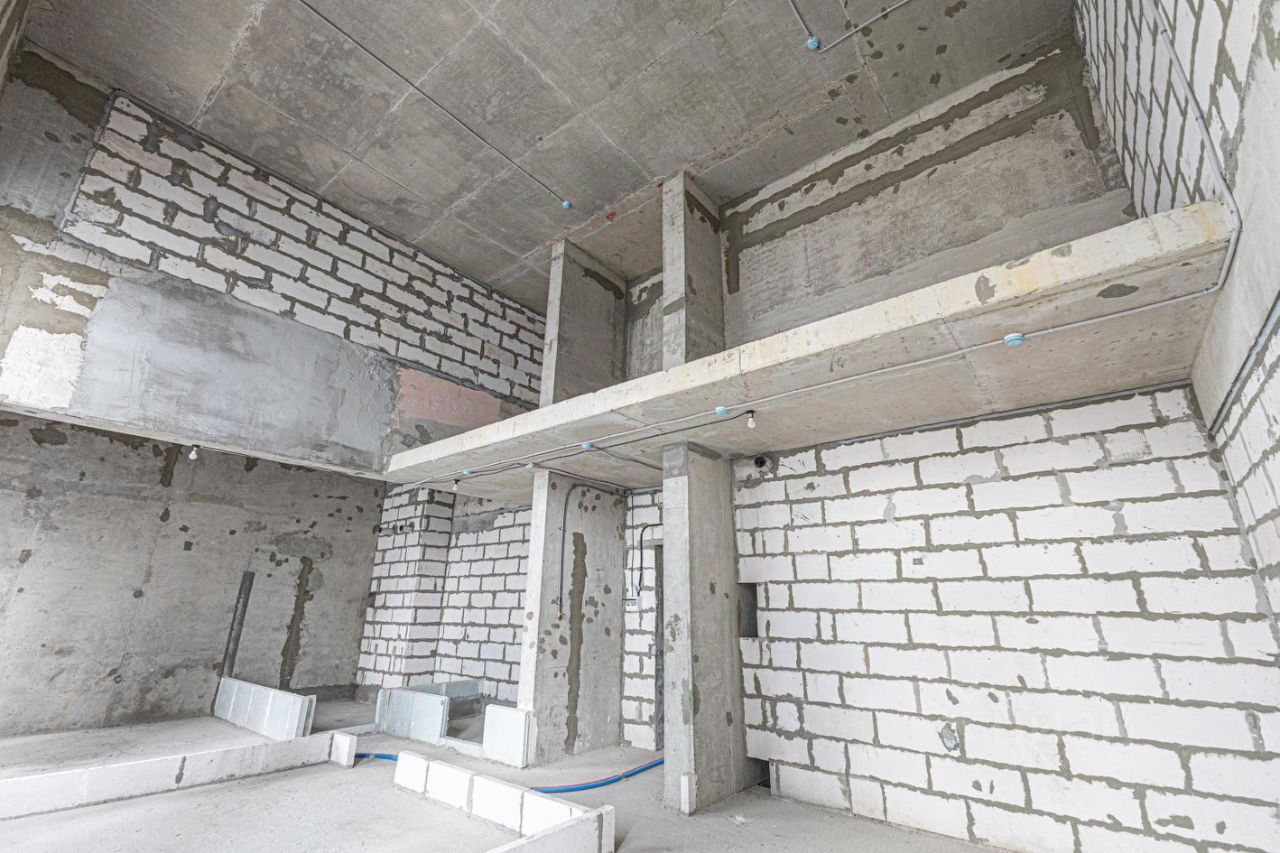 Продажа 3-комн квартиры на вторичном рынке улица Янковского, 1к1