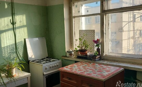 Продажа 3-комн квартиры на вторичном рынке Шарикоподшипниковская улица,  д. 9