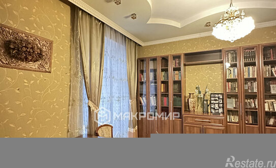 Продажа 3-комн квартиры на вторичном рынке улица Композиторов