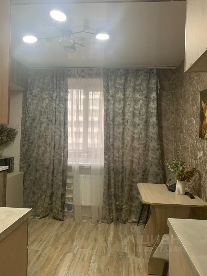 Продажа 1-комн квартиры на вторичном рынке Октябрьская набережная, 124К4