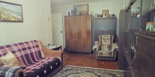 2-комн квартира Ереванская улица,  д. 31