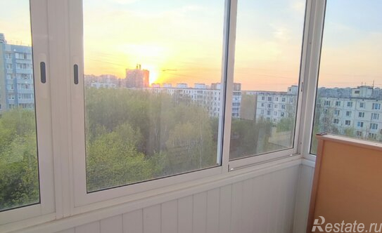 Продажа 2-комн квартиры на вторичном рынке Байкальская улица,  д. 38 к3