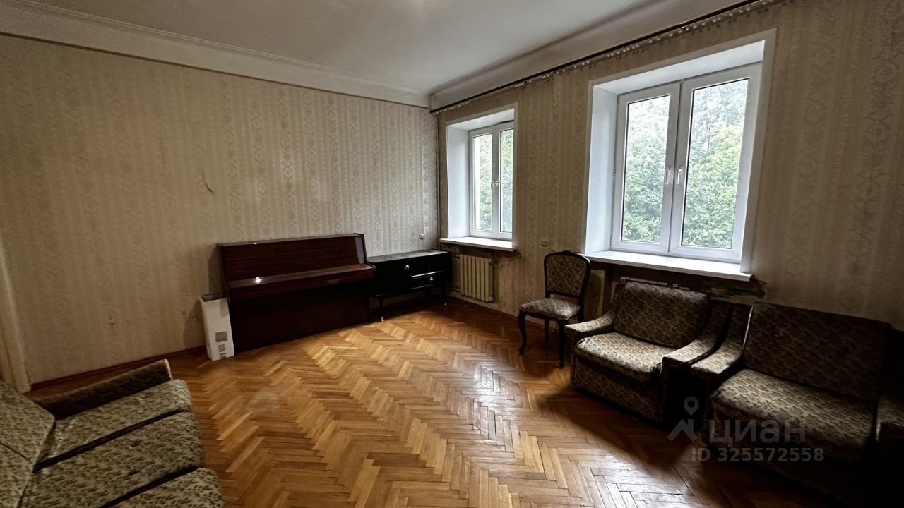 Продажа 2-комн квартиры на вторичном рынке Щелково-3 мкр, улица Ленина,  д. 3