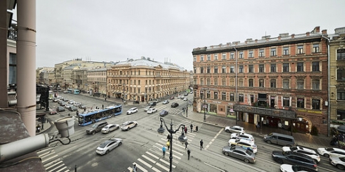 4-комн квартира Невский пр-кт,  д. 74-76