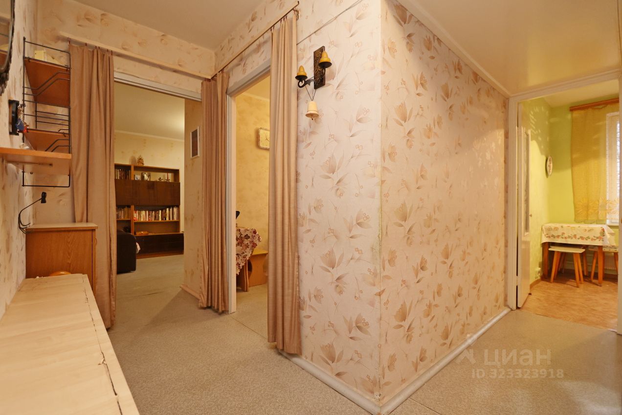 Продажа 2-комн квартиры на вторичном рынке Востряковский проезд, 5К2