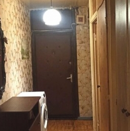 Продажа 2-комн квартиры на вторичном рынке ул Медиков,  д. 11