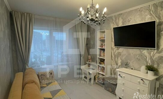 Продажа 1-комн квартиры на вторичном рынке Юнтоловский проспект