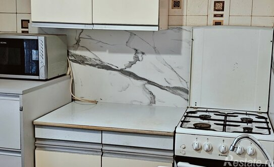 Продажа 1-комн квартиры на вторичном рынке Тимуровская улица,  д. 10 к1