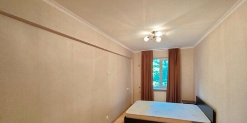 2-комн квартира улица Буренина,  д. 6