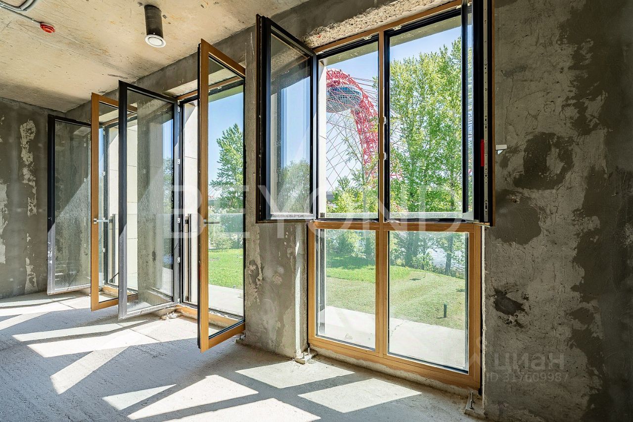 Продажа 5-комн квартиры на вторичном рынке Таманская улица, 1к3с9