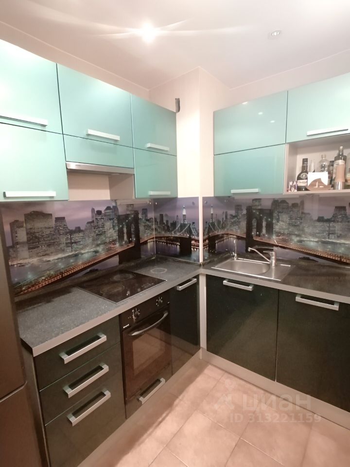 Продажа 2-комн квартиры на вторичном рынке улица Турку, 11к2