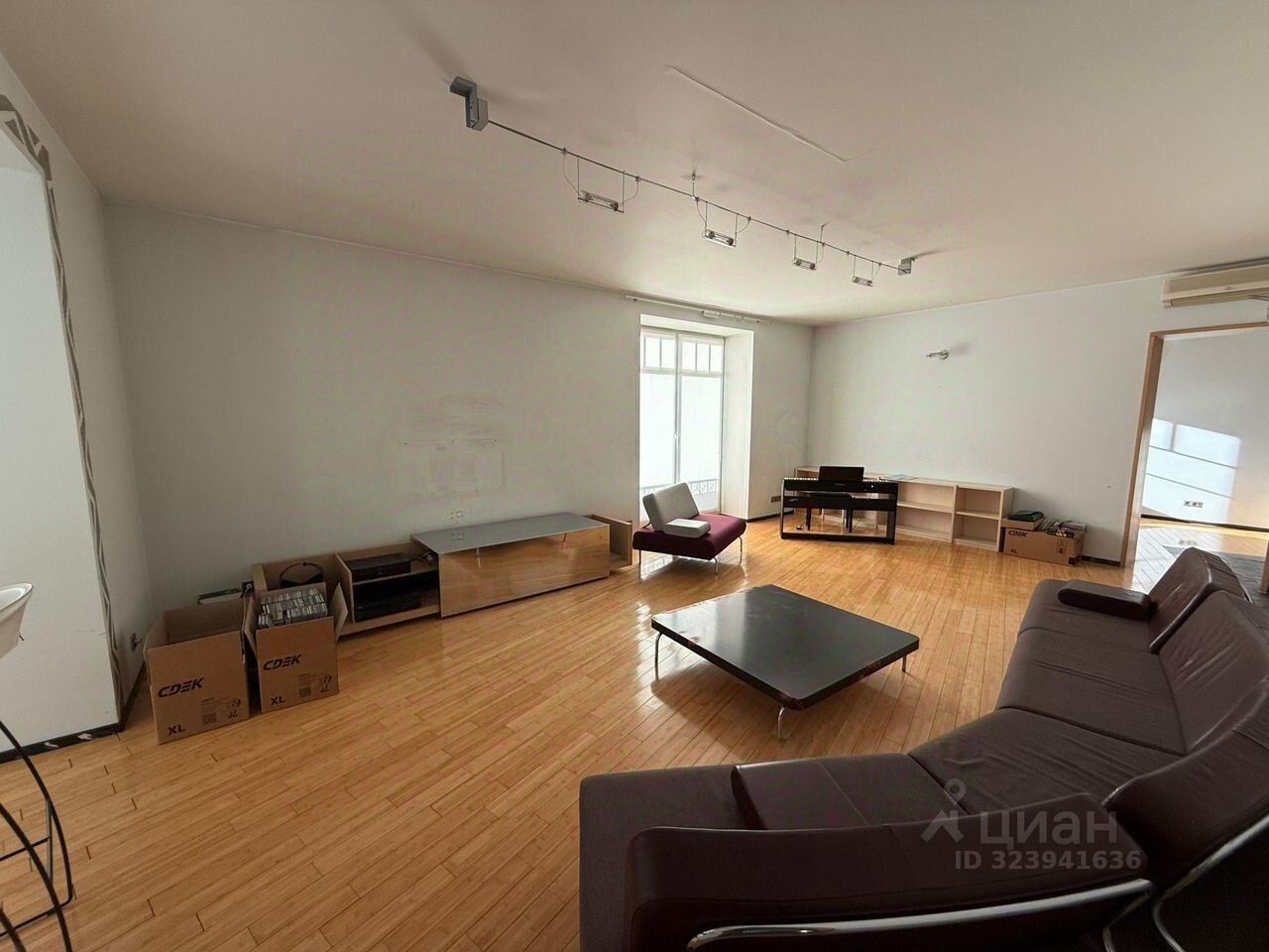 Продажа 4-комн квартиры на вторичном рынке Вязовая улица, 13к2