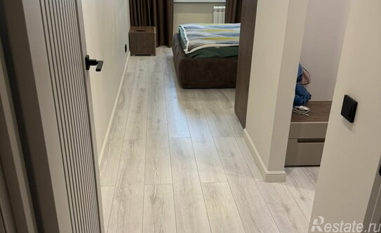 Продажа 2-комн квартиры на вторичном рынке Радиальная 6-я ул,  д. 7/1 к2