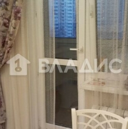 Продажа 4-комн квартиры на вторичном рынке ул Академика Королева,  д. 8,  к. 2