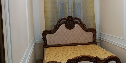 4-комн квартира улица Казакова, 1/3с7