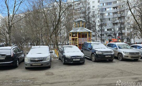 Продажа 1-комн квартиры на вторичном рынке Свободы ул,  д. 63