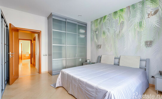 Продажа 3-комн квартиры на вторичном рынке 7-я линия