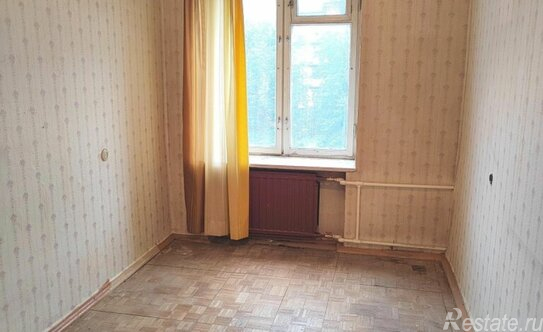 Продажа 2-комн квартиры на вторичном рынке улица Седова