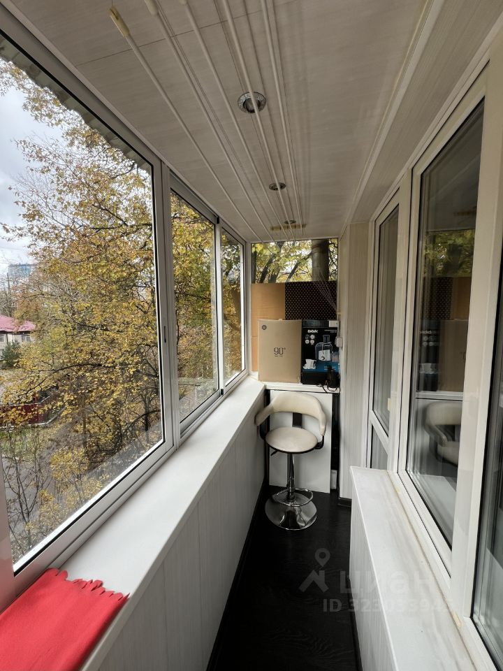 Продажа 2-комн квартиры на вторичном рынке Химки, Кольцевая улица, 6