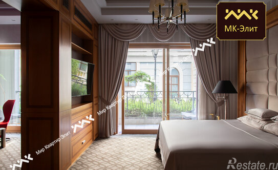 Продажа 1-комн квартиры на вторичном рынке Конногвардейский б-р,  д. 5