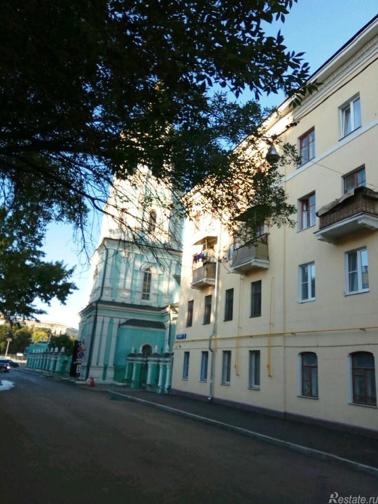 Продажа 3-комн квартиры на вторичном рынке Раушский 2-й пер ,  д. 3