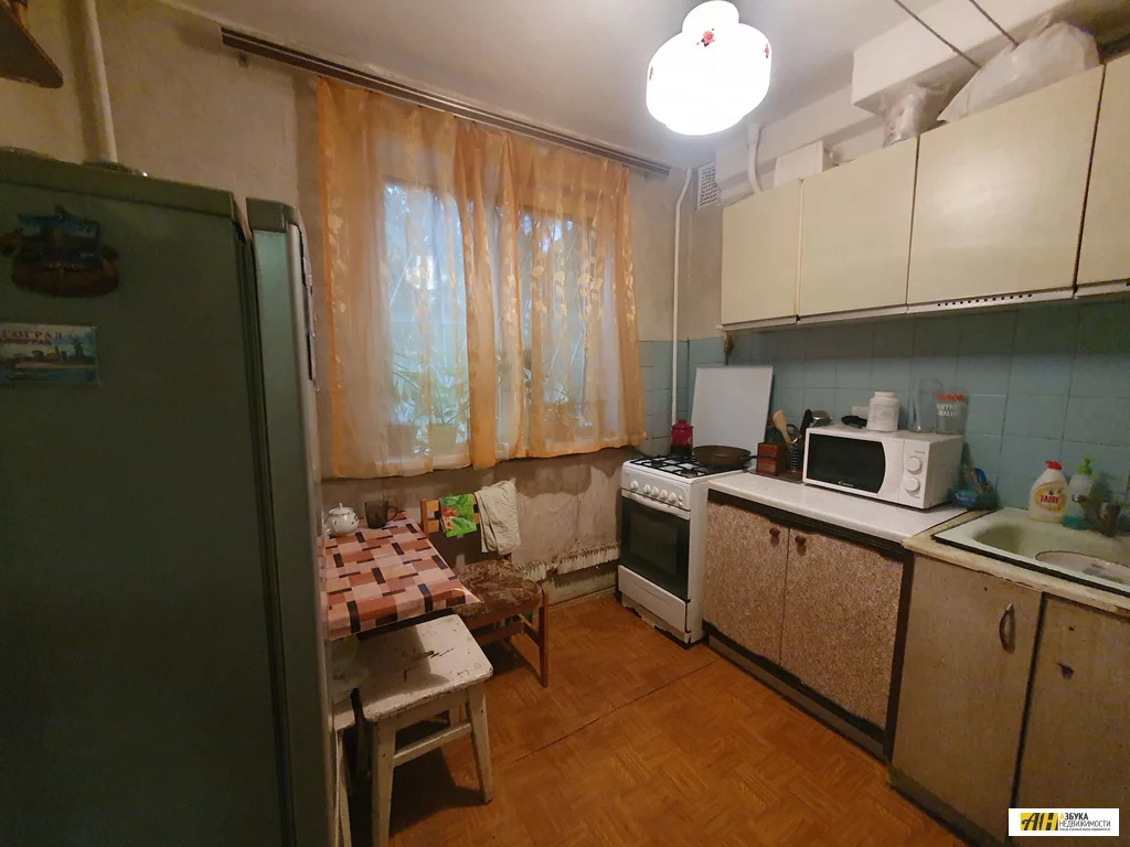 Продажа 1-комн квартиры на вторичном рынке Лобня, ул. Чкалова,  д. 17