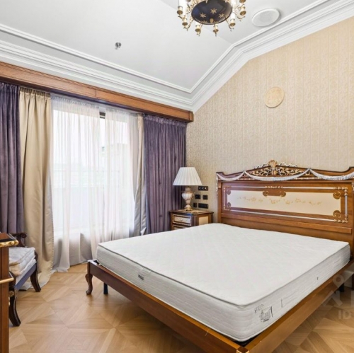 Офис Морская Б. ул,  д. 14