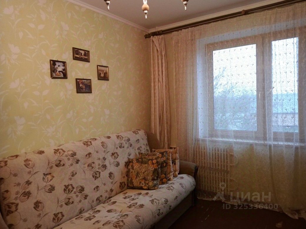 Продажа 3-комн квартиры на вторичном рынке Белоозерский пгт, улица 50 лет Октября, 14