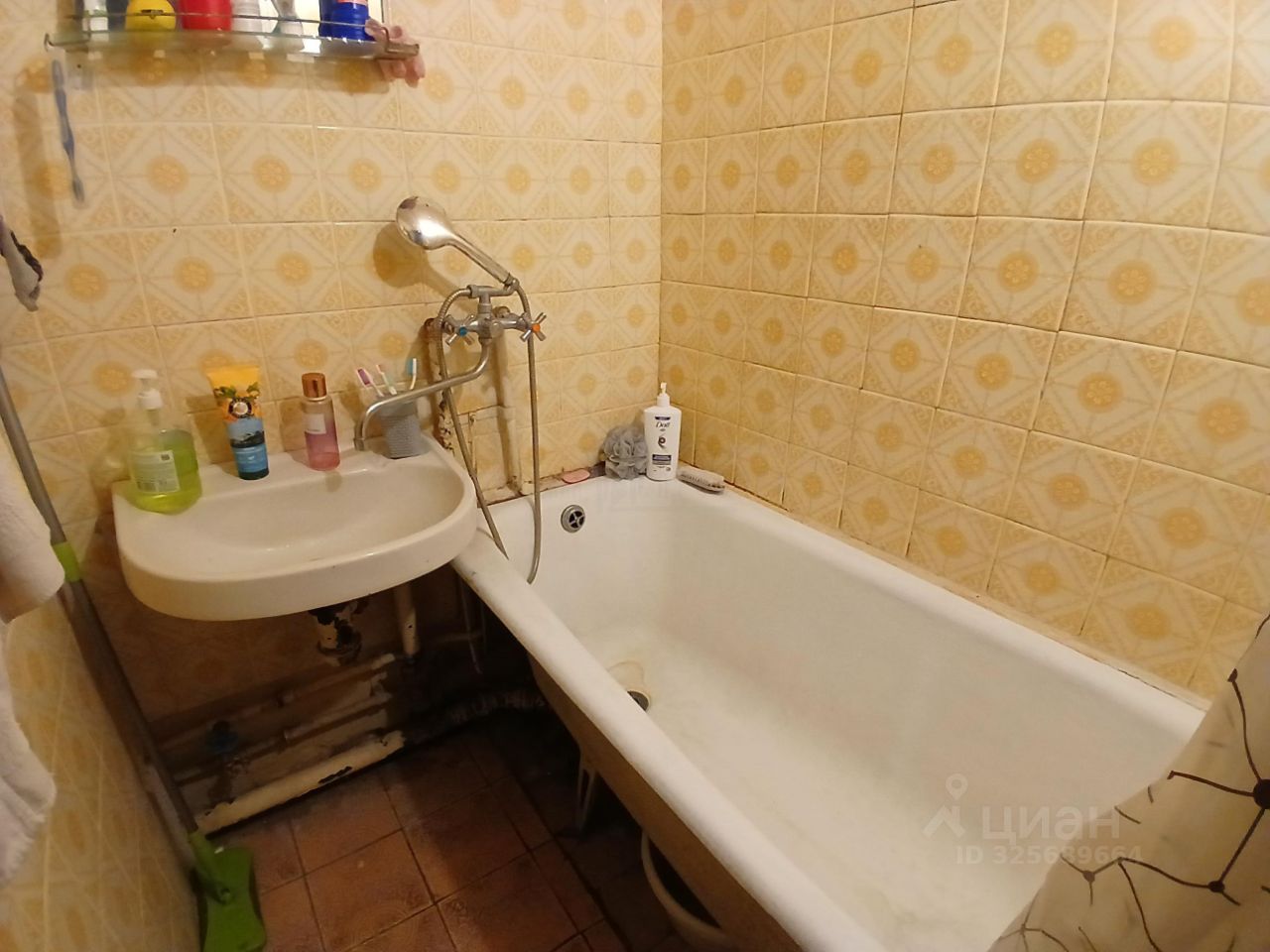 Продажа 2-комн квартиры на вторичном рынке Мытищи, Юбилейная улица, 27к1